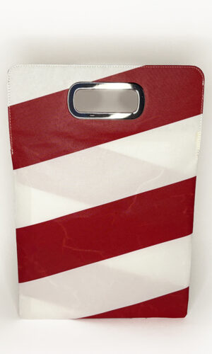 Clutch N° 002. red white